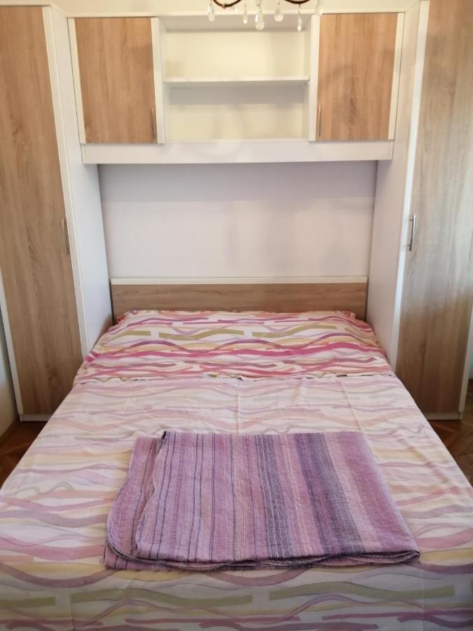 Apartmani Bozica Ядраново Екстериор снимка